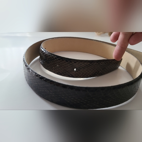Anne Klein Reptile‎ Genuine Leather Belt with Shinny Spots XL - Picture 4 of 9